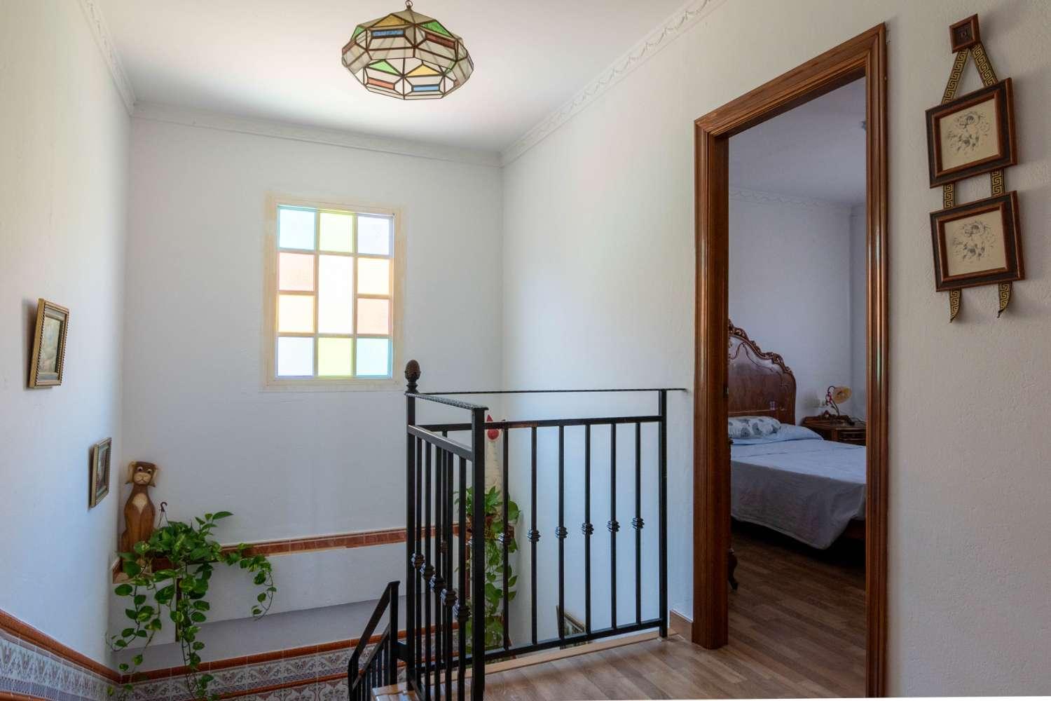 House for Sale in Molvízar