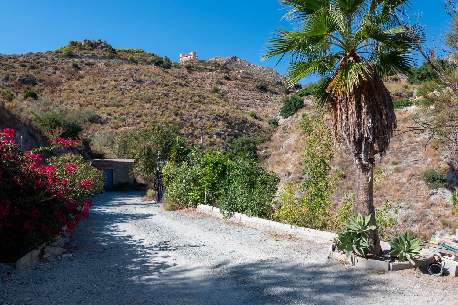 House for Sale in Molvízar