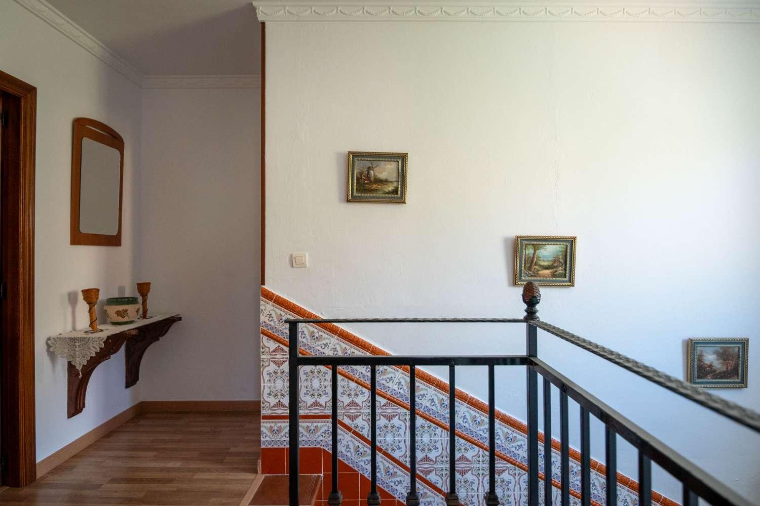 House for Sale in Molvízar