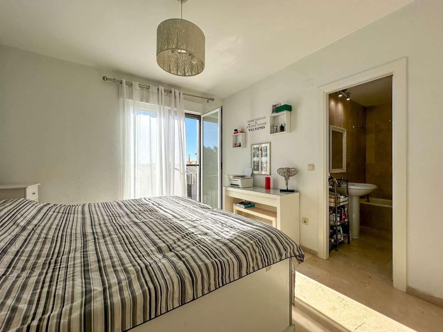Semi-detached House for Sale in Salobreña
