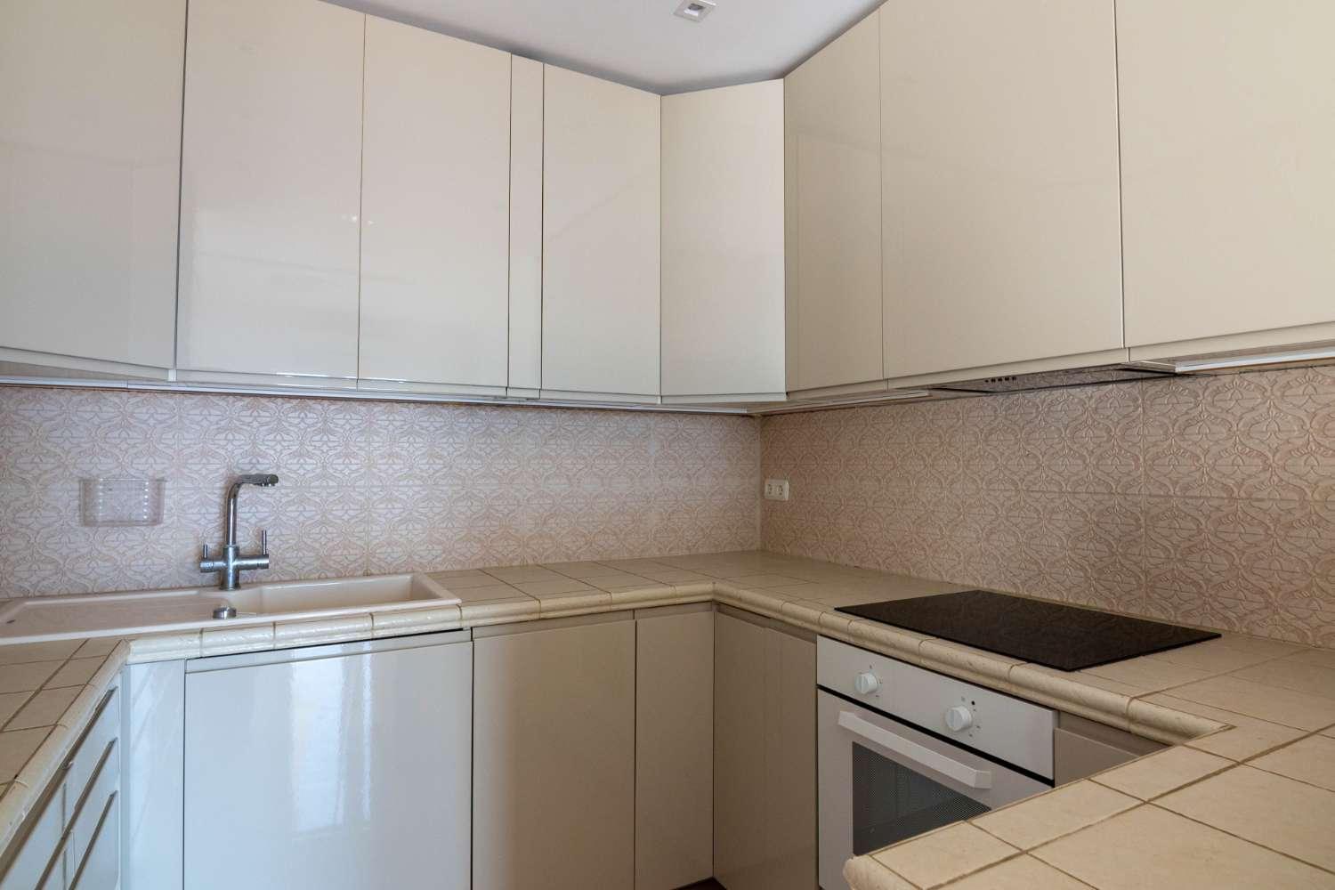 Villa for Sale in Salobreña