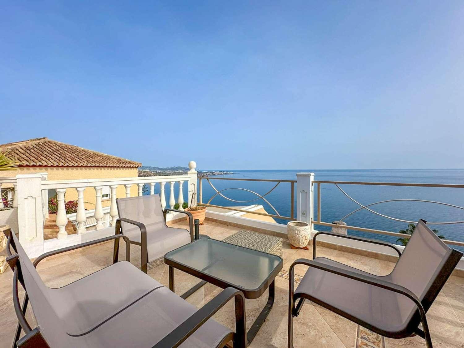 Villa for Sale in Salobreña