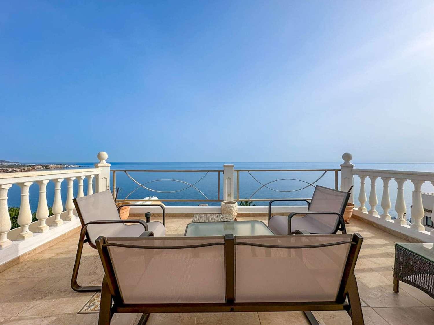 Villa for Sale in Salobreña