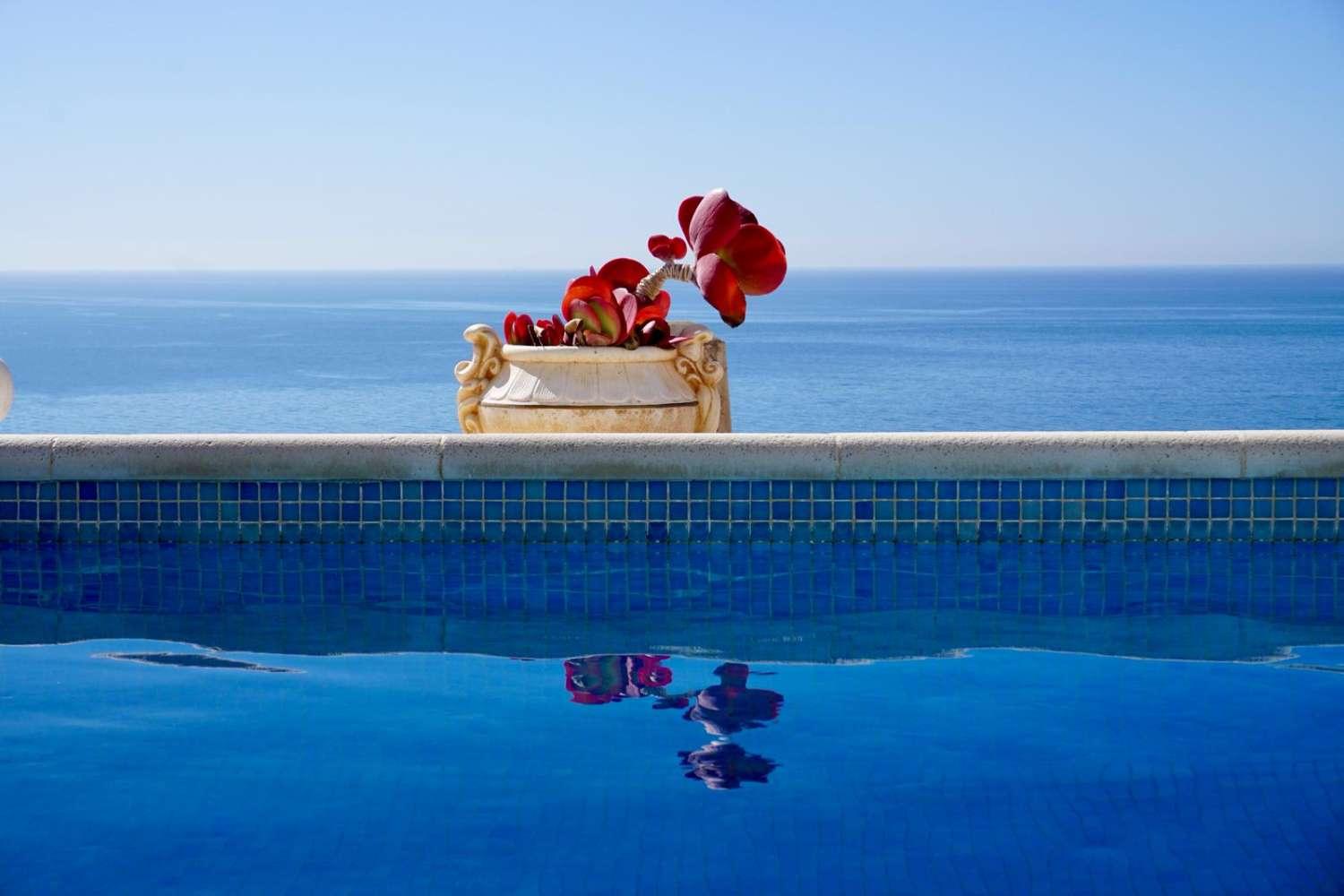 Villa for Sale in Salobreña
