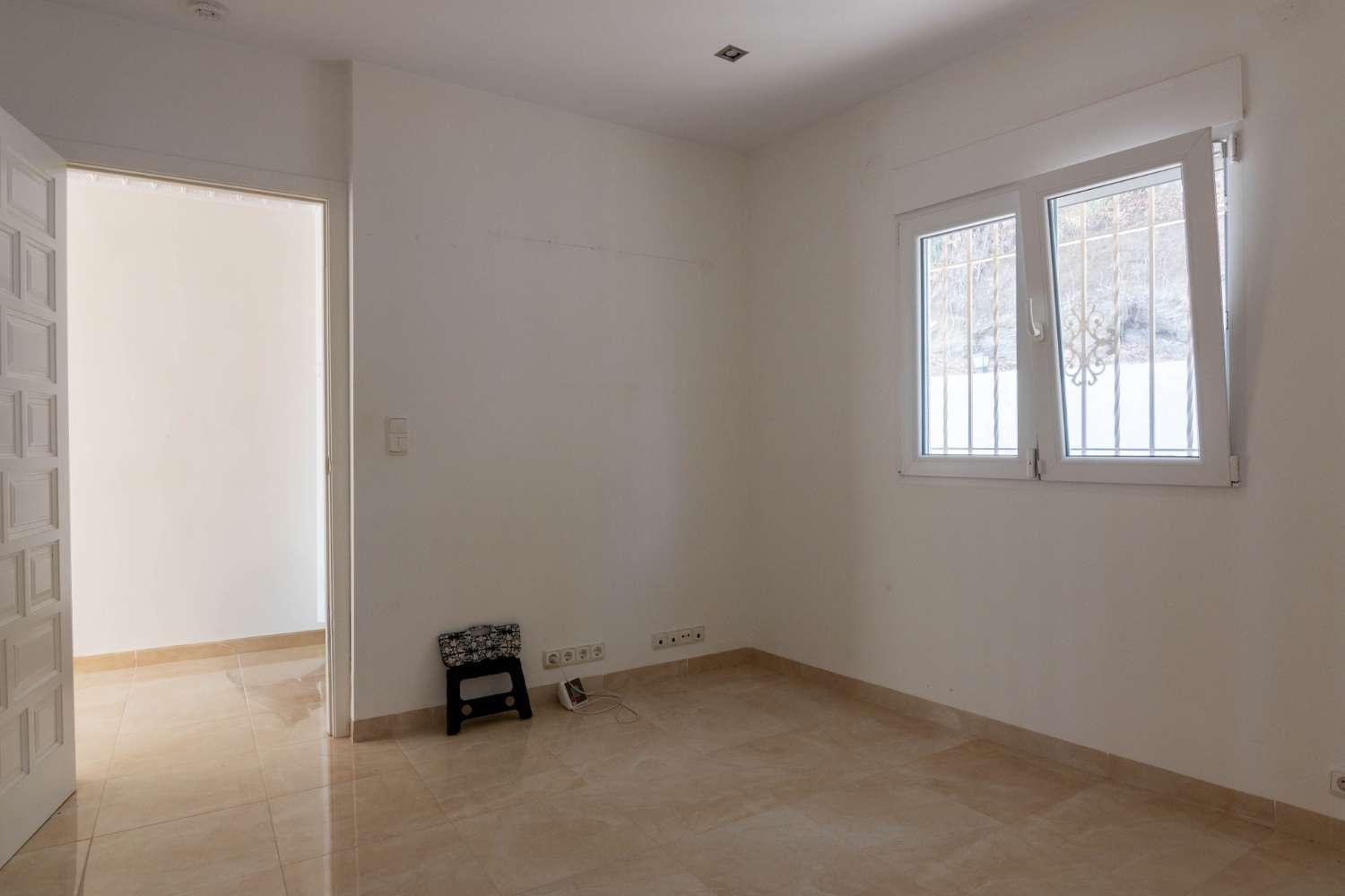 Villa for Sale in Salobreña