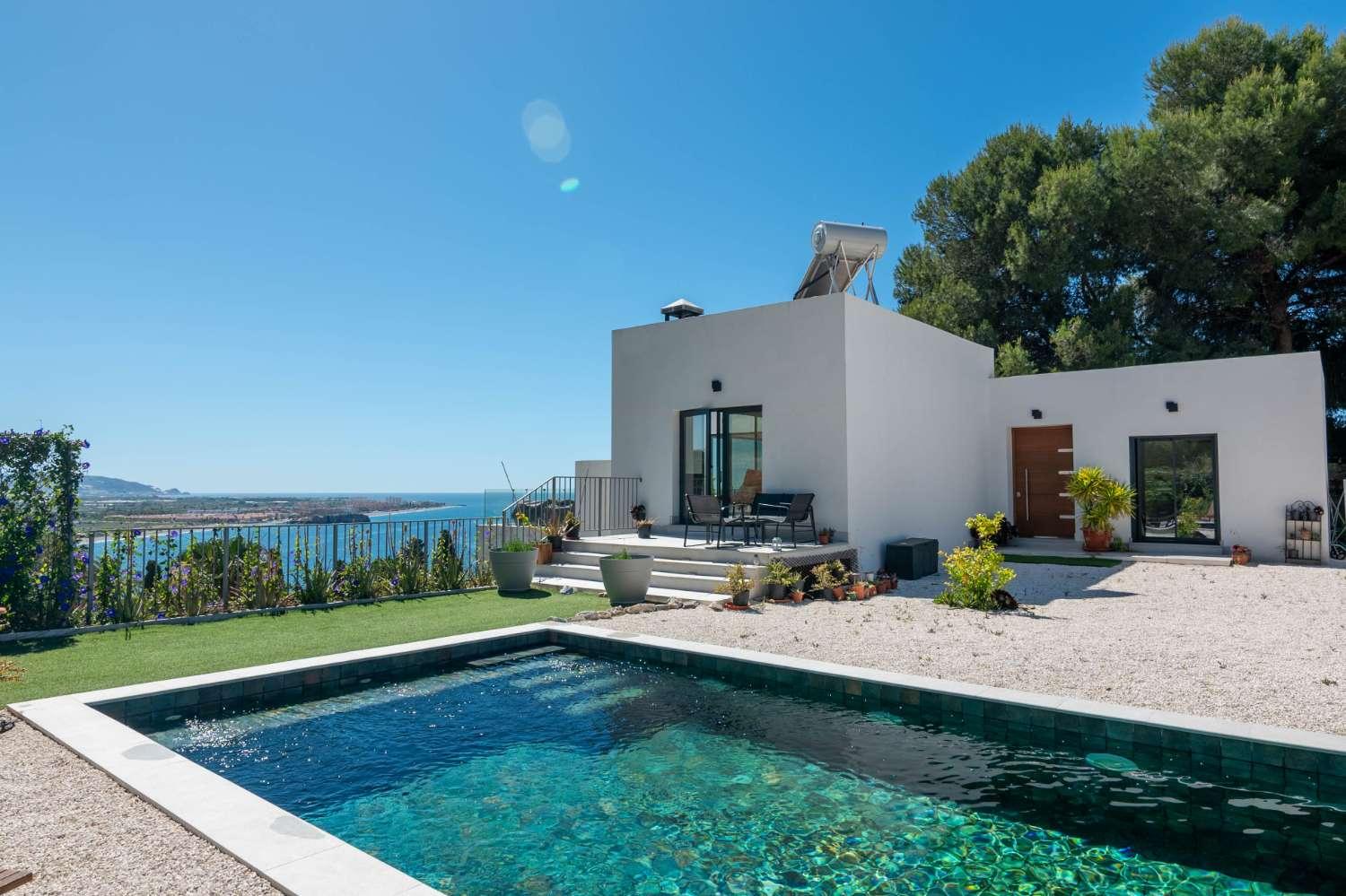 Casa en Venta en Salobreña
