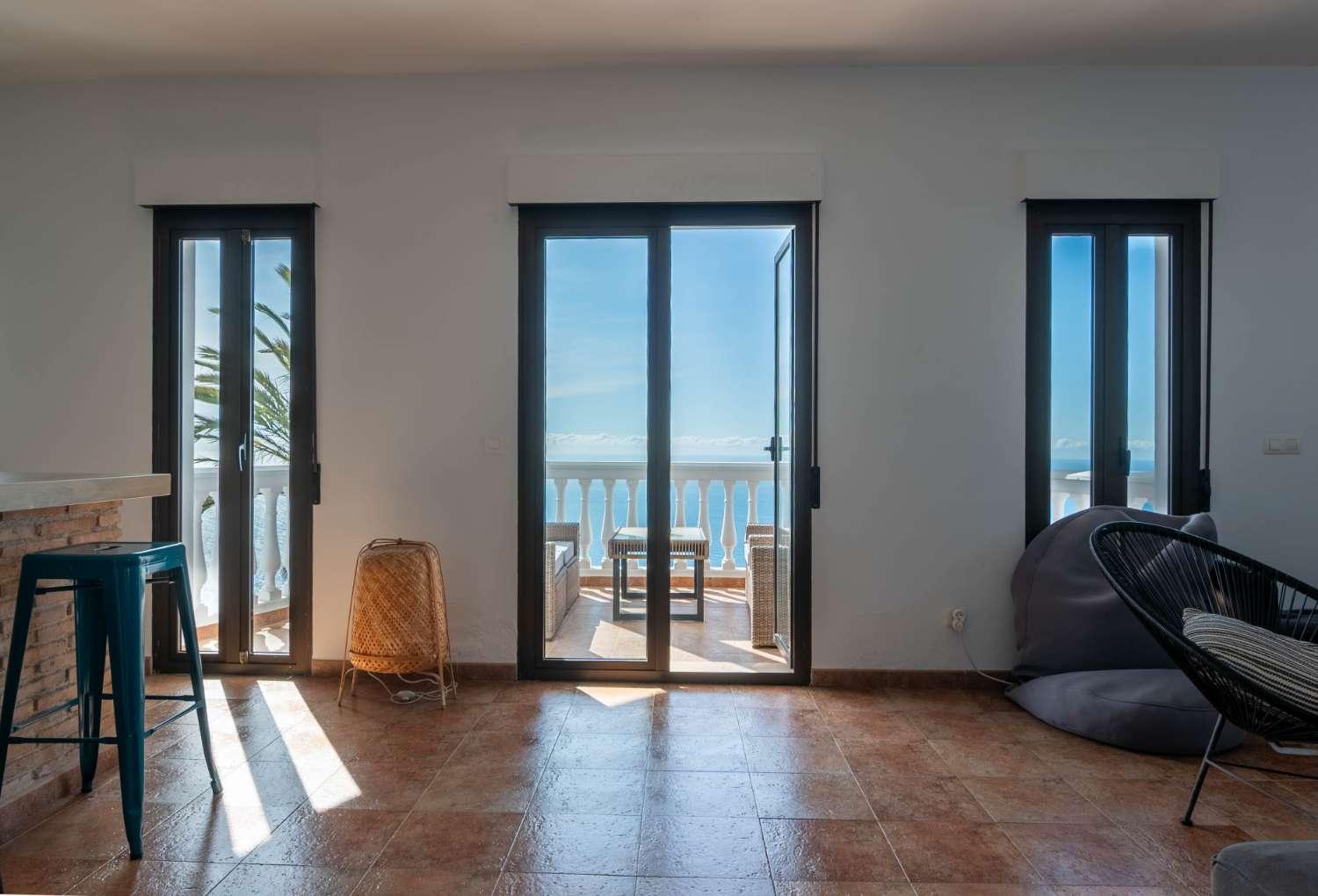 Villa for Sale in Salobreña
