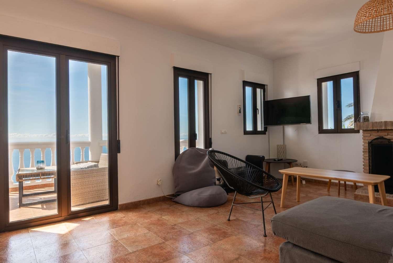 Villa for Sale in Salobreña