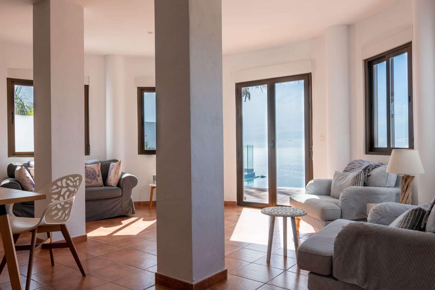 Villa for Sale in Salobreña