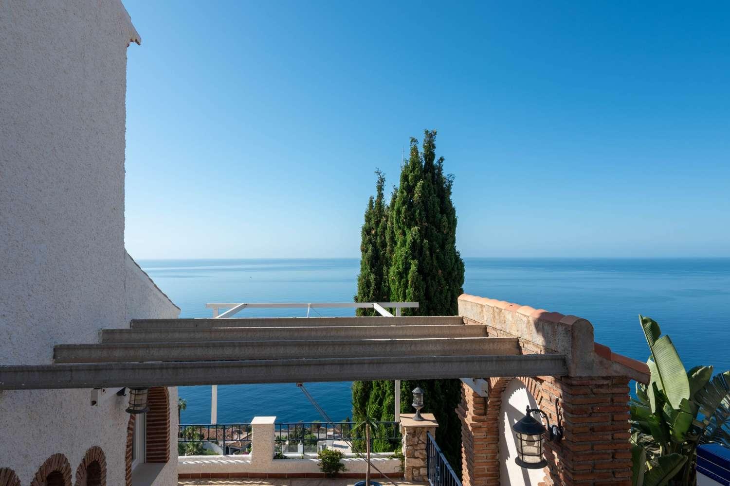 House for Sale in Salobreña