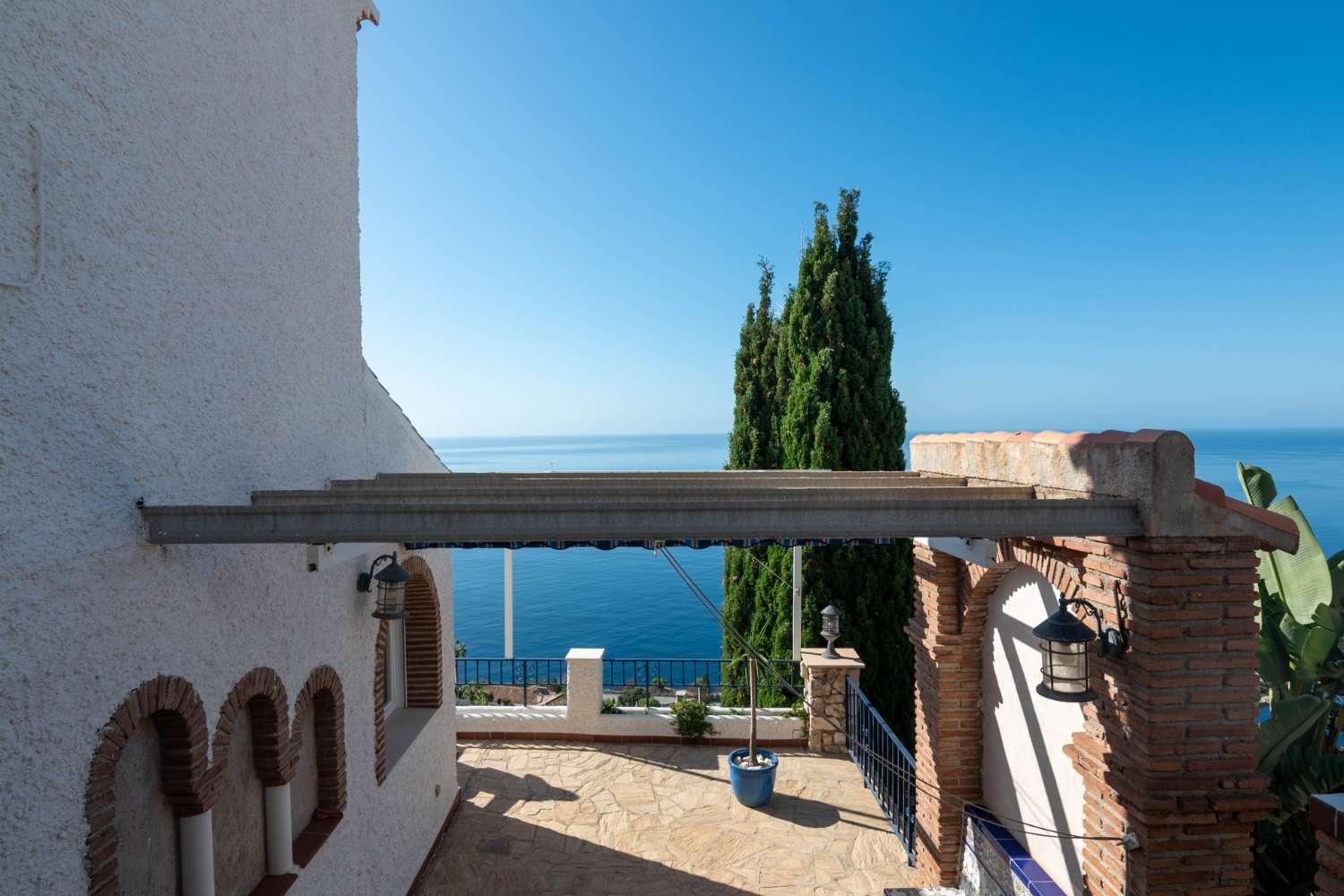 House for Sale in Salobreña