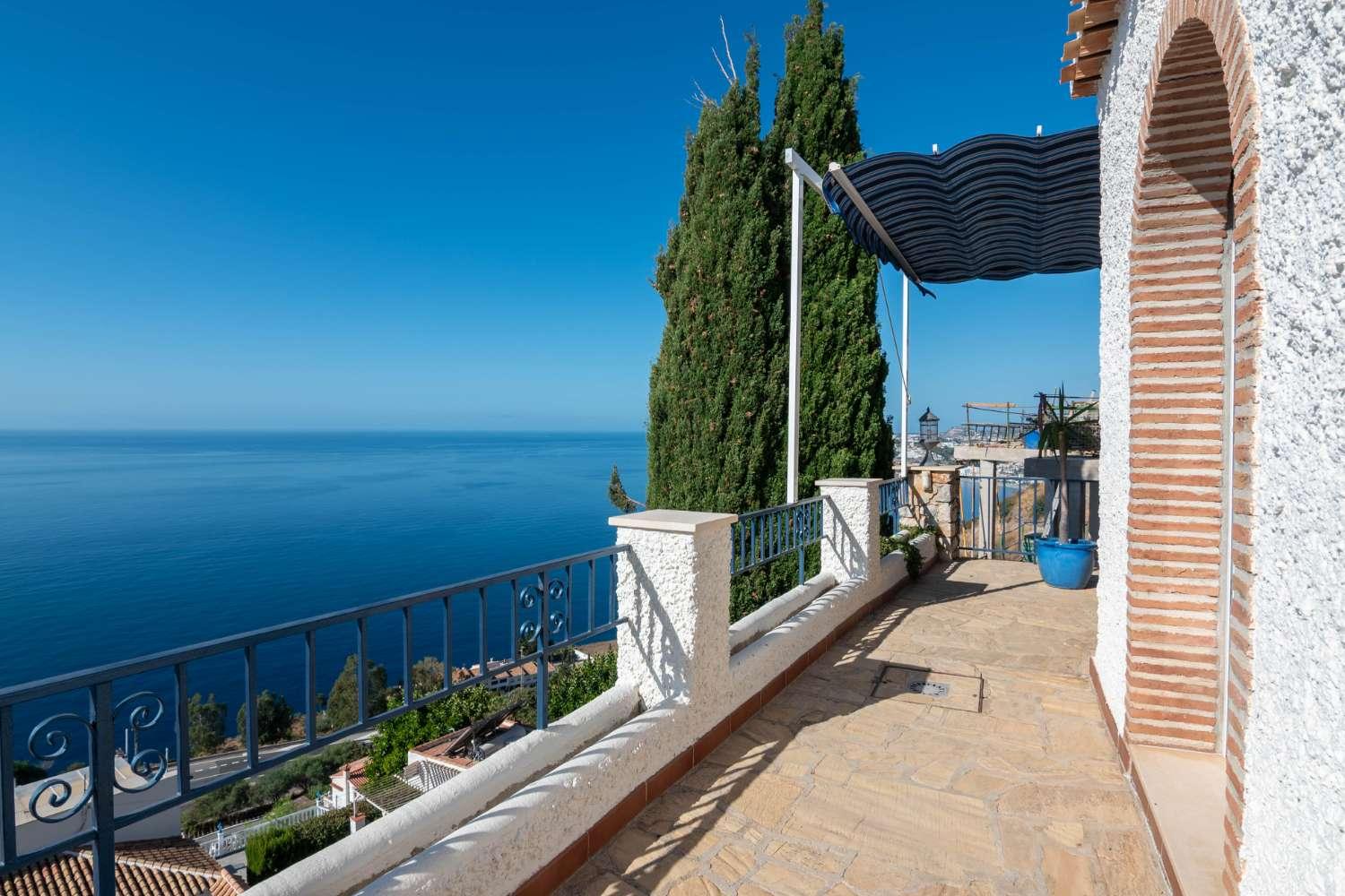 House for Sale in Salobreña