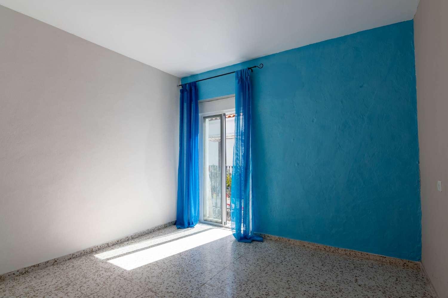 House for Sale in Los Guajares