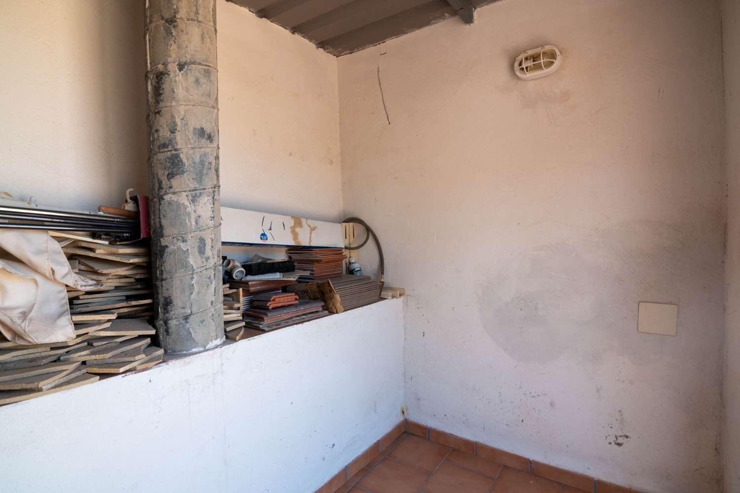 House for Sale in Los Guajares