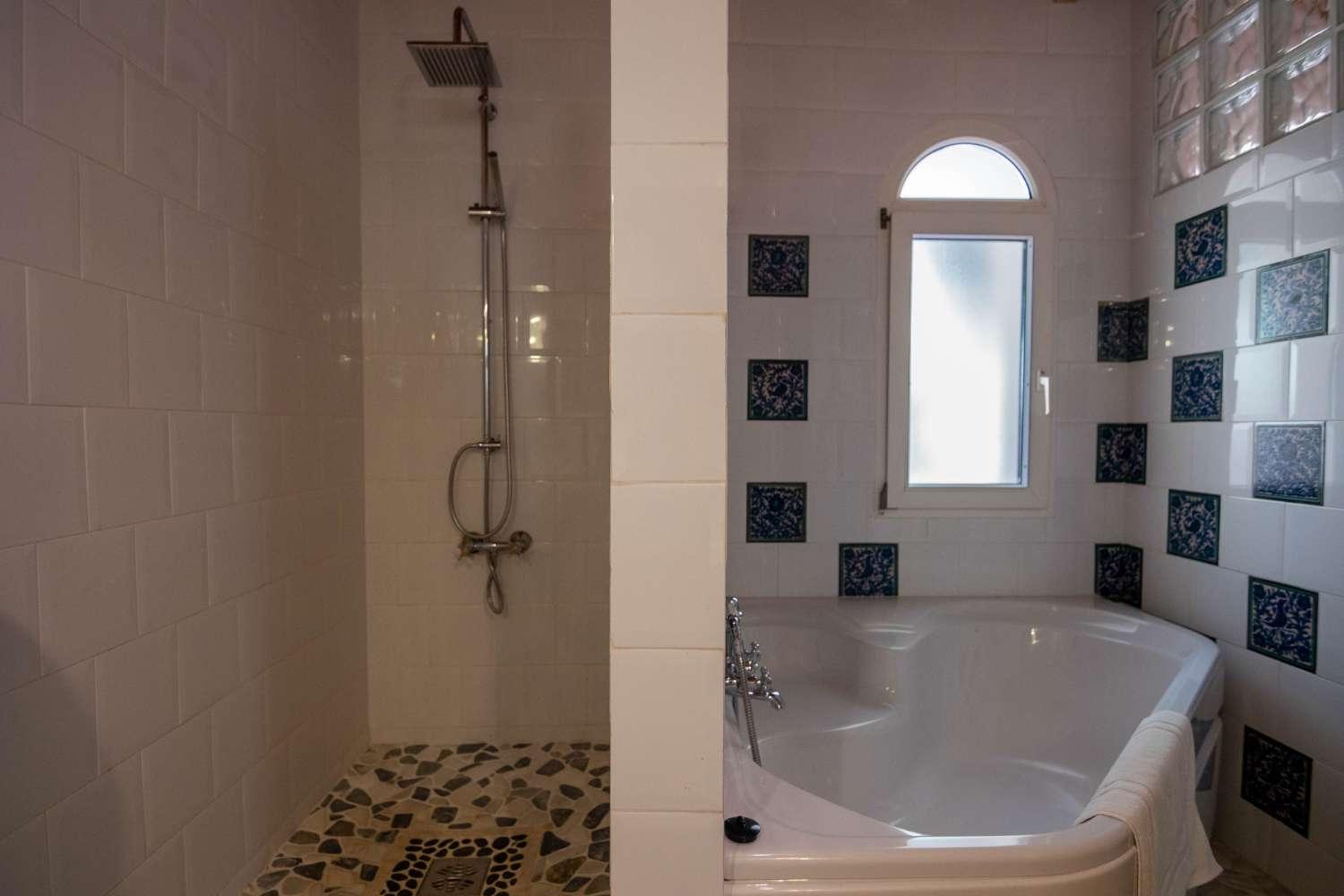House for Sale in Lecrín
