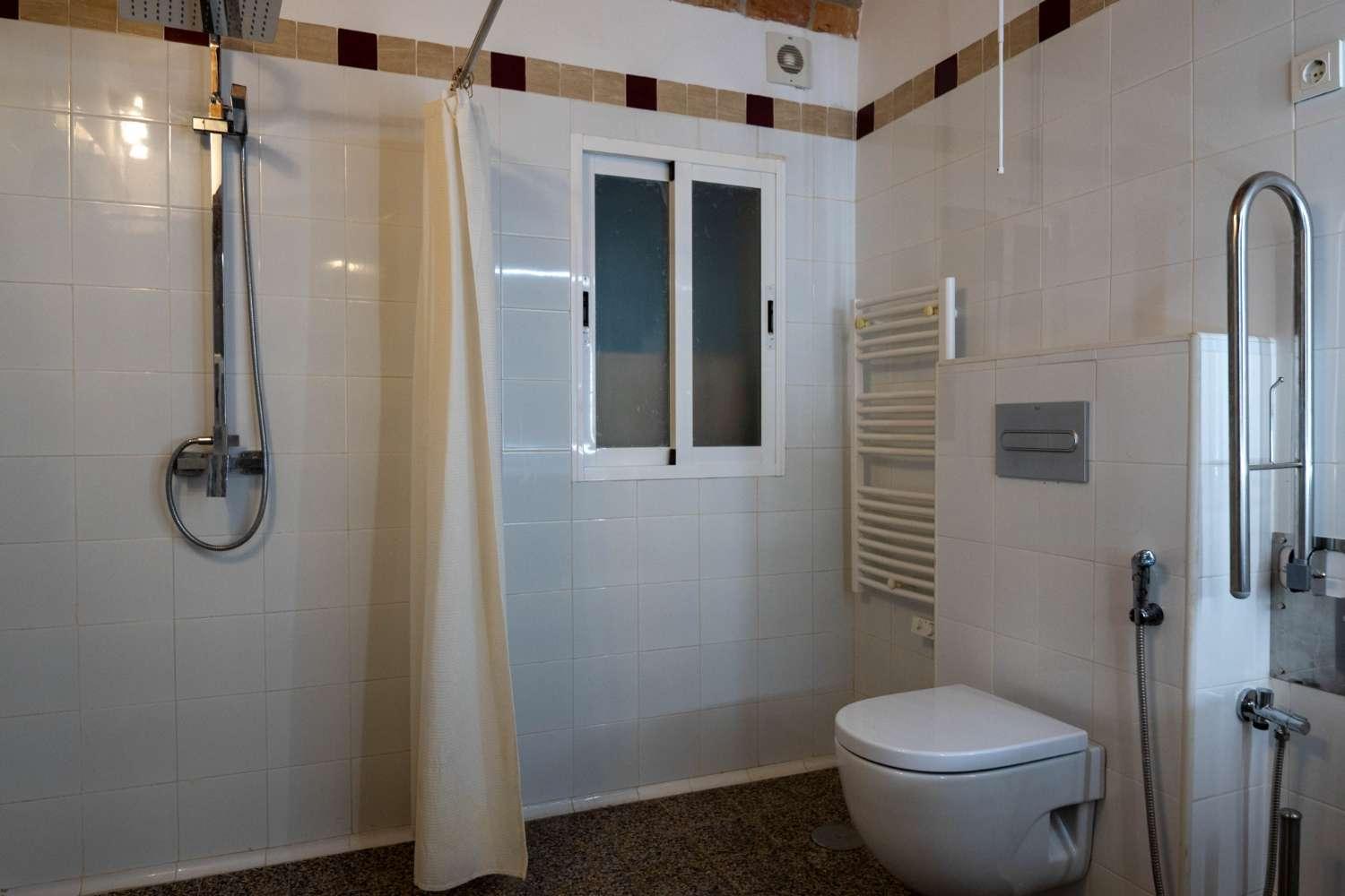 House for Sale in Lecrín