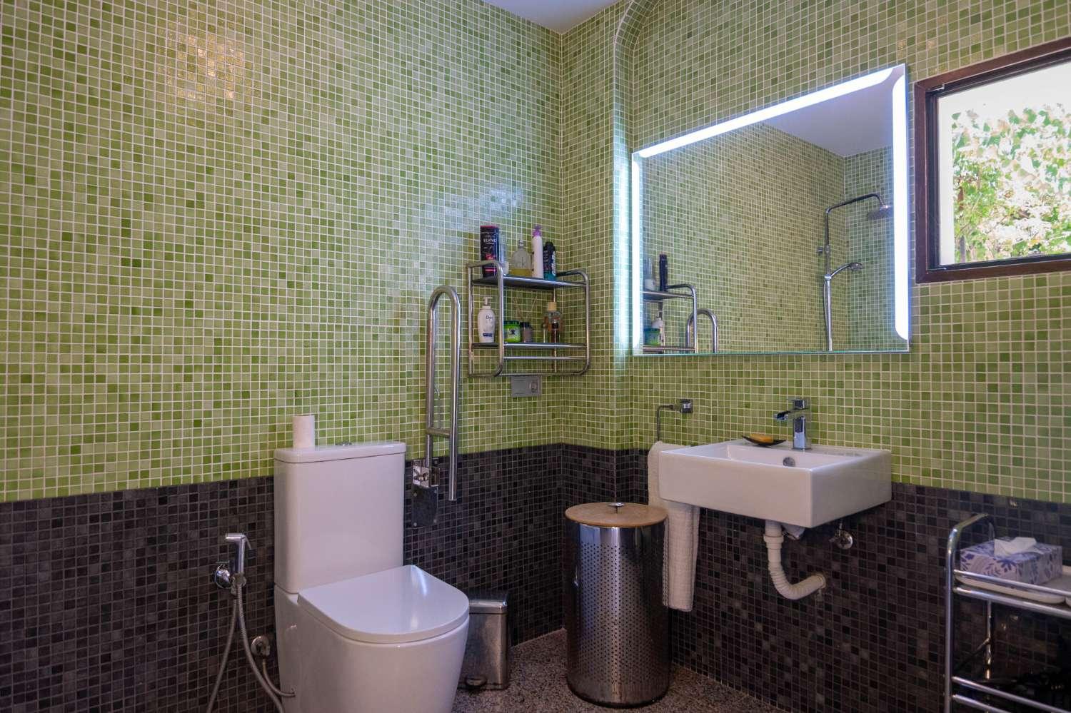 House for Sale in Lecrín