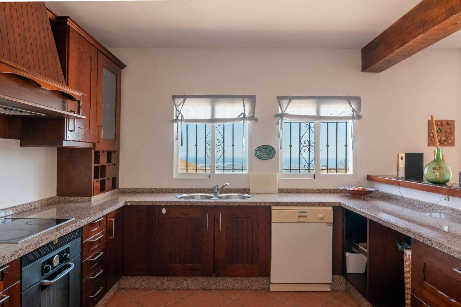 Villa for Sale in Molvízar