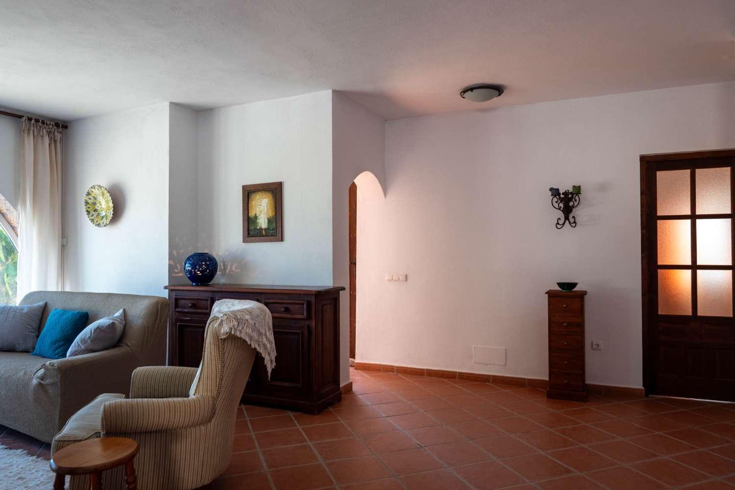 Villa for Sale in Molvízar