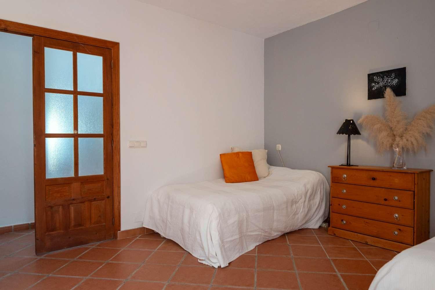 Villa for Sale in Molvízar