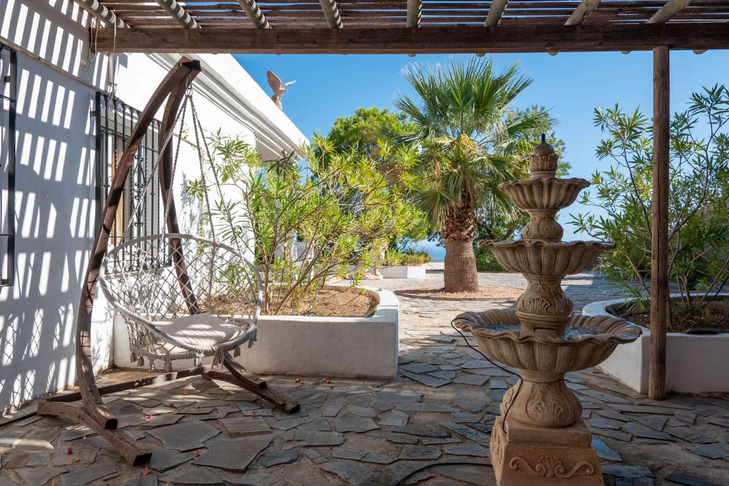 Villa for Sale in Molvízar