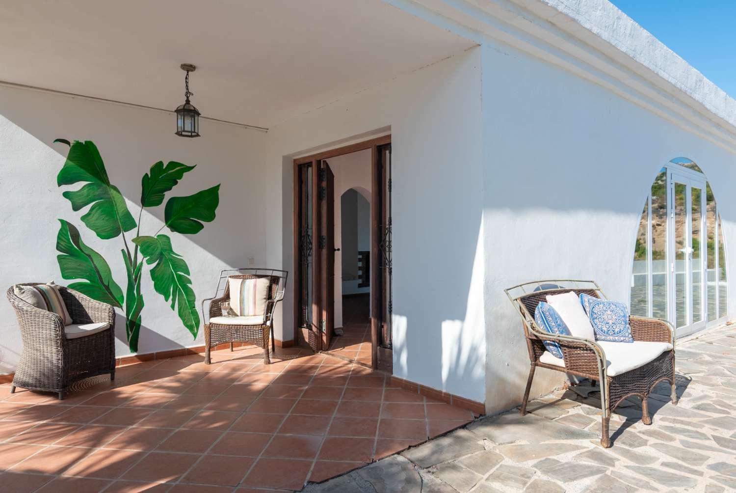 Villa for Sale in Molvízar