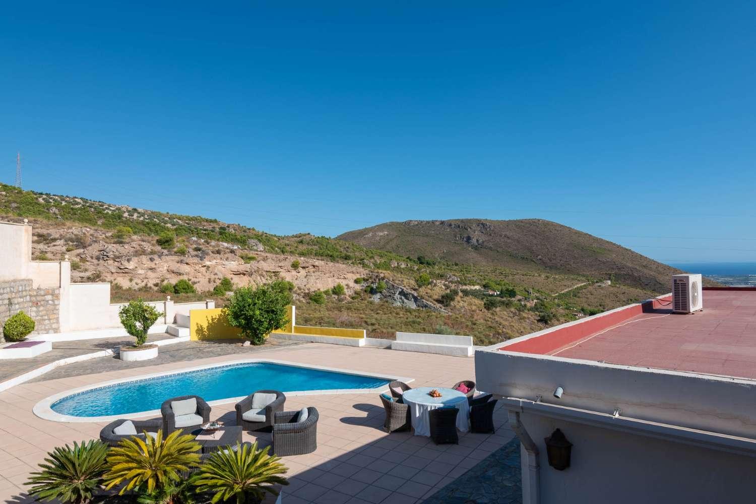 Villa for Sale in Molvízar