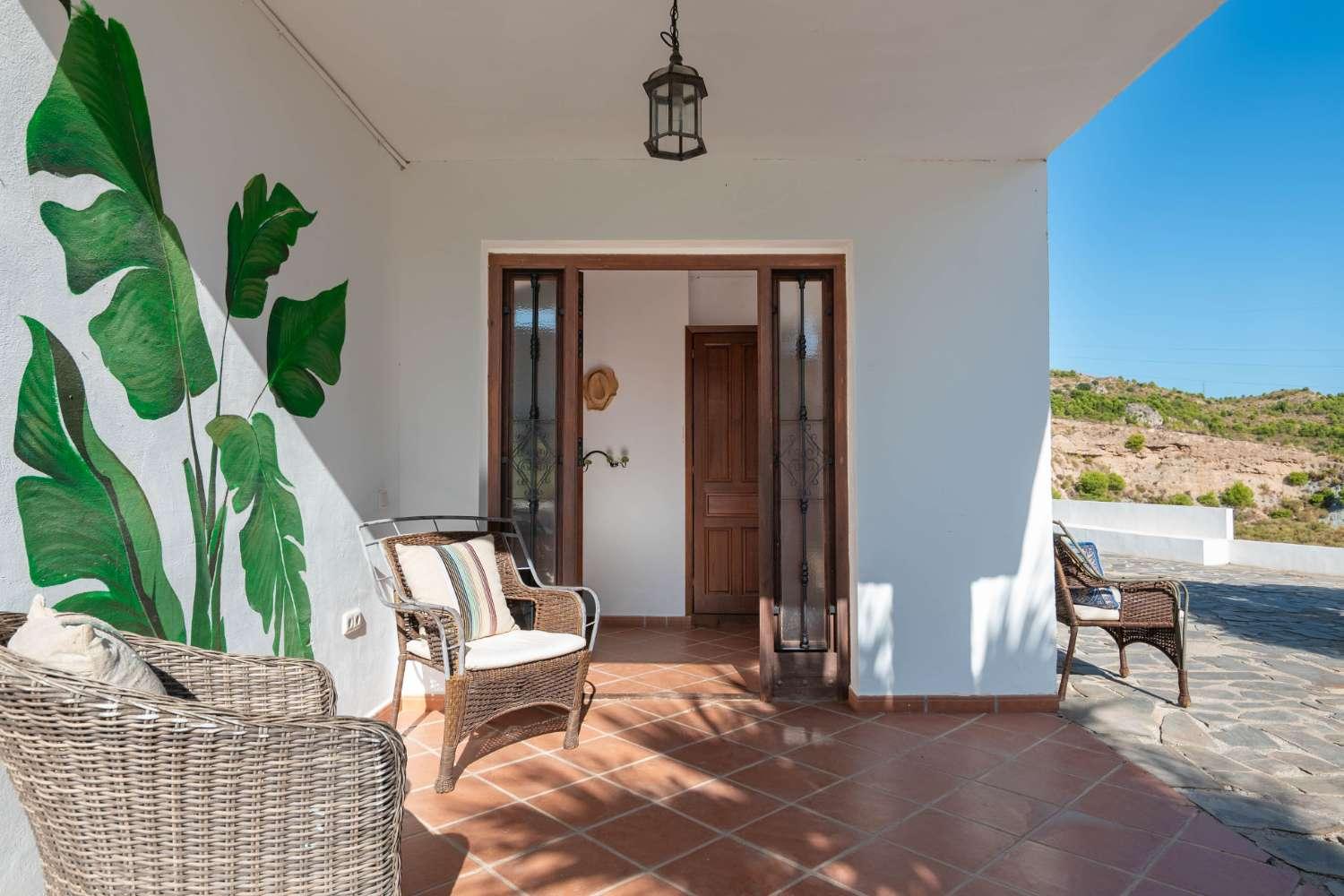 Villa for Sale in Molvízar