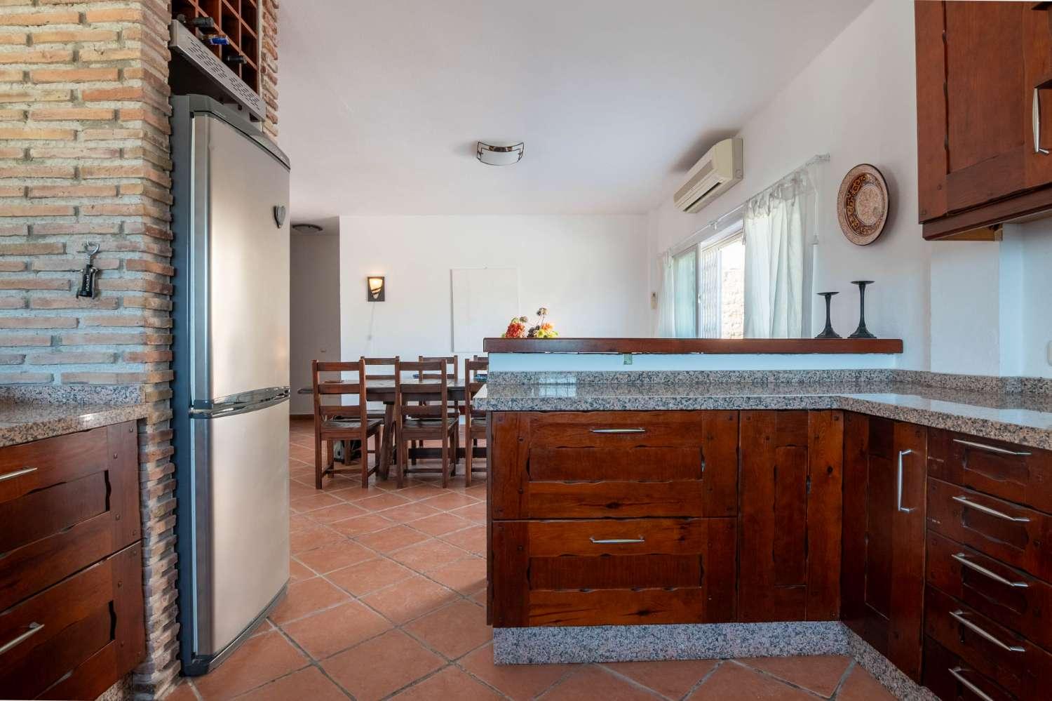 Villa for Sale in Molvízar