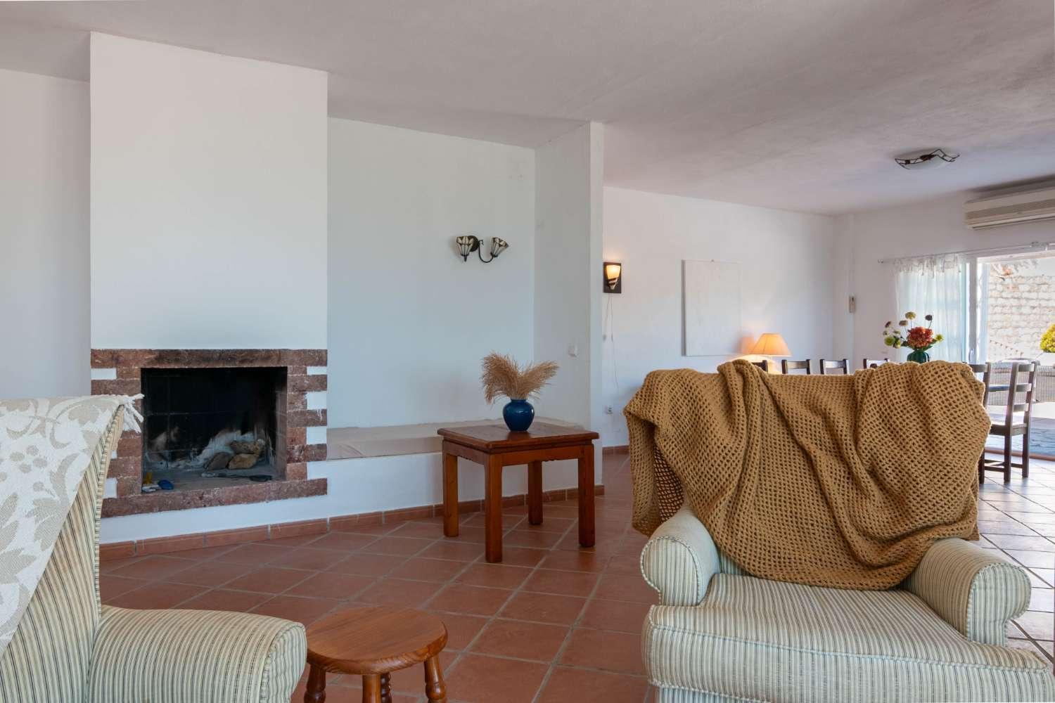 Villa for Sale in Molvízar