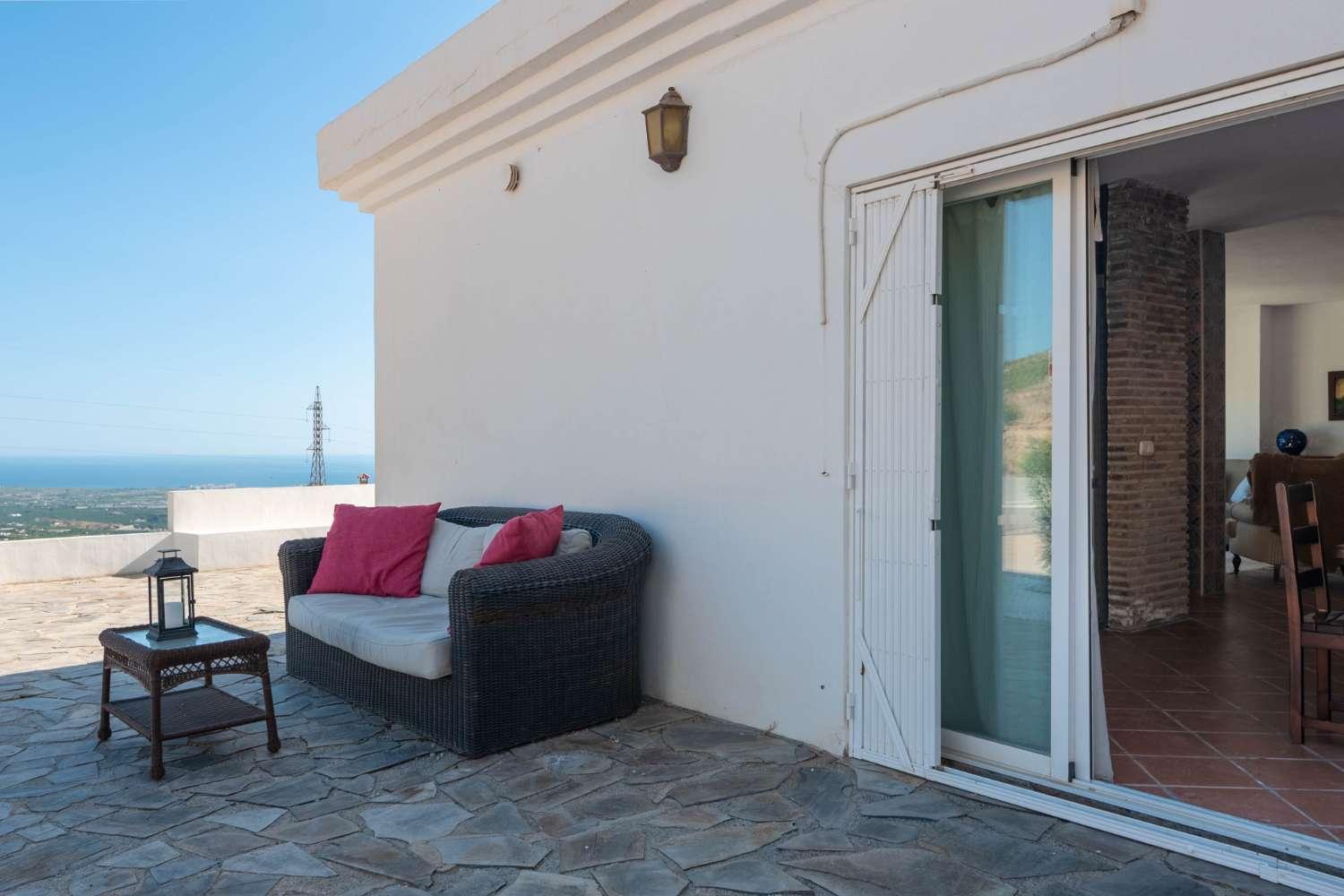 Villa for Sale in Molvízar