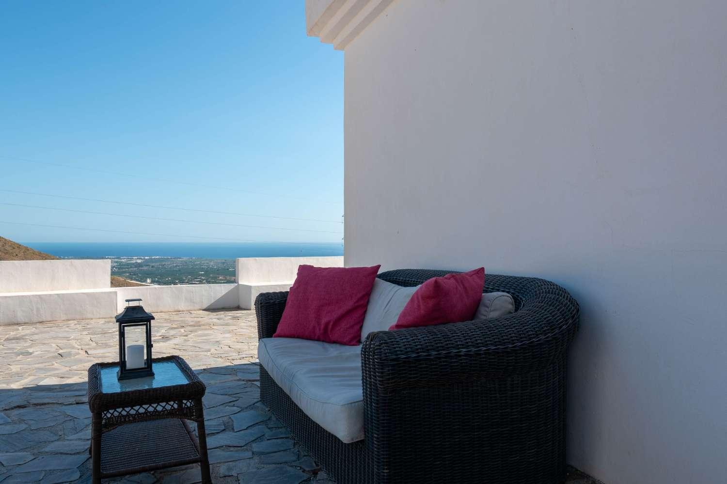 Villa for Sale in Molvízar
