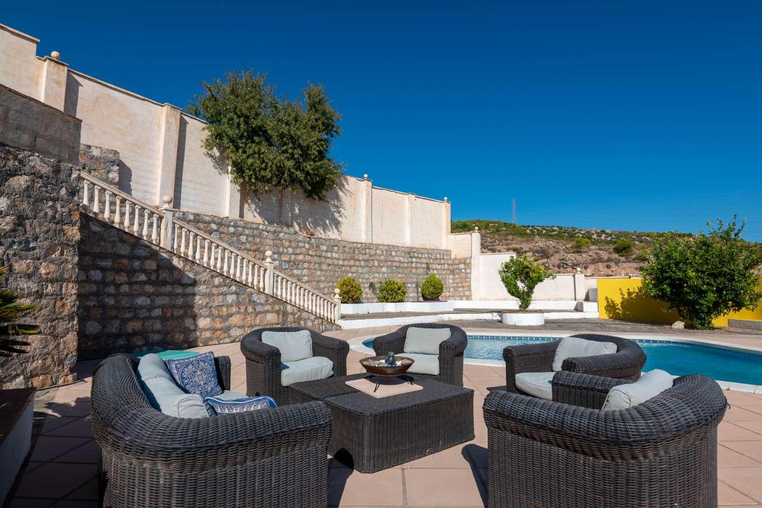 Villa for Sale in Molvízar