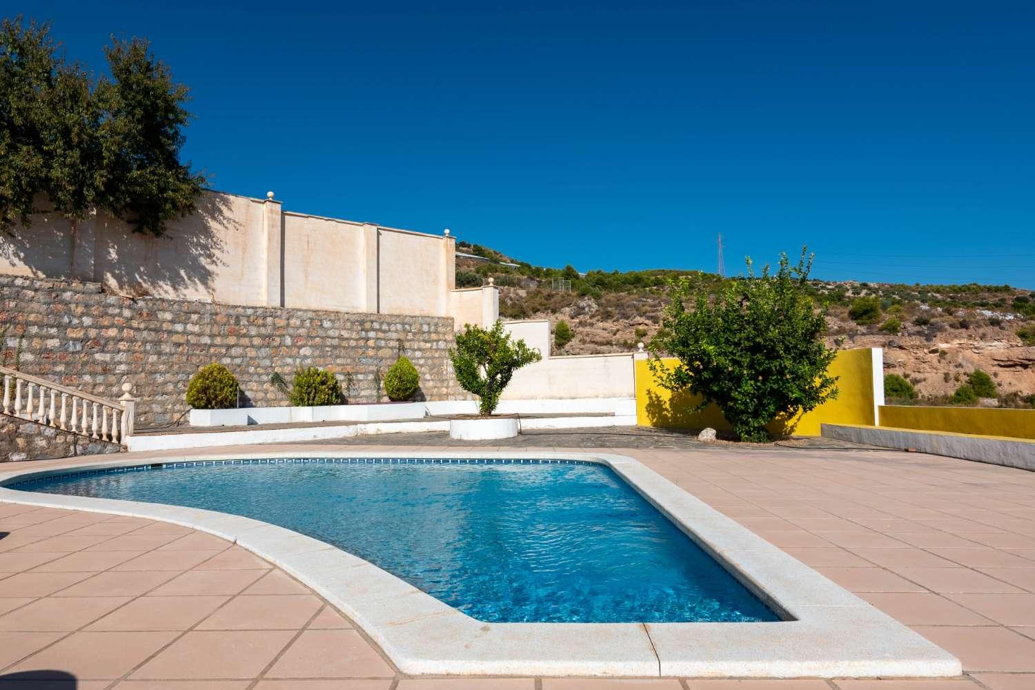Villa for Sale in Molvízar