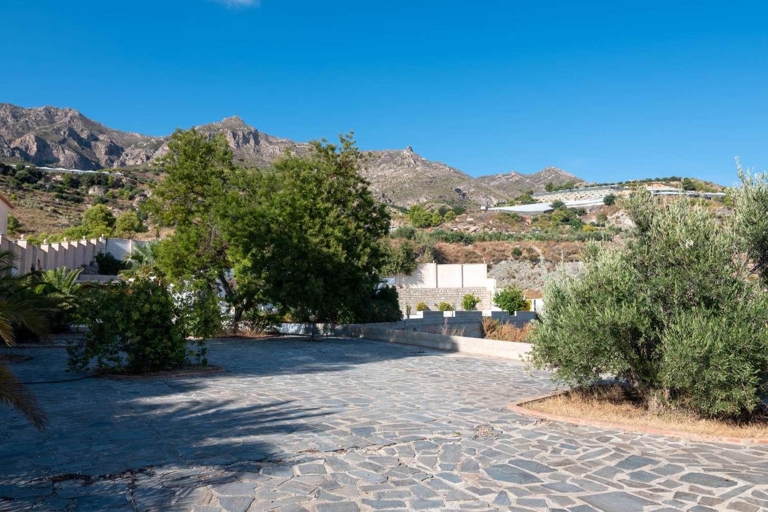 Villa for Sale in Molvízar