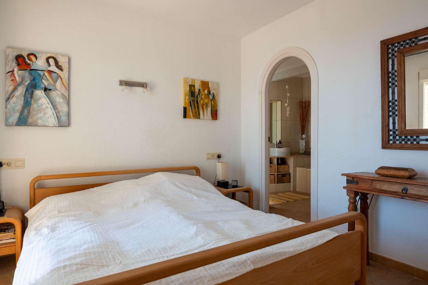Villa for Sale in Salobreña