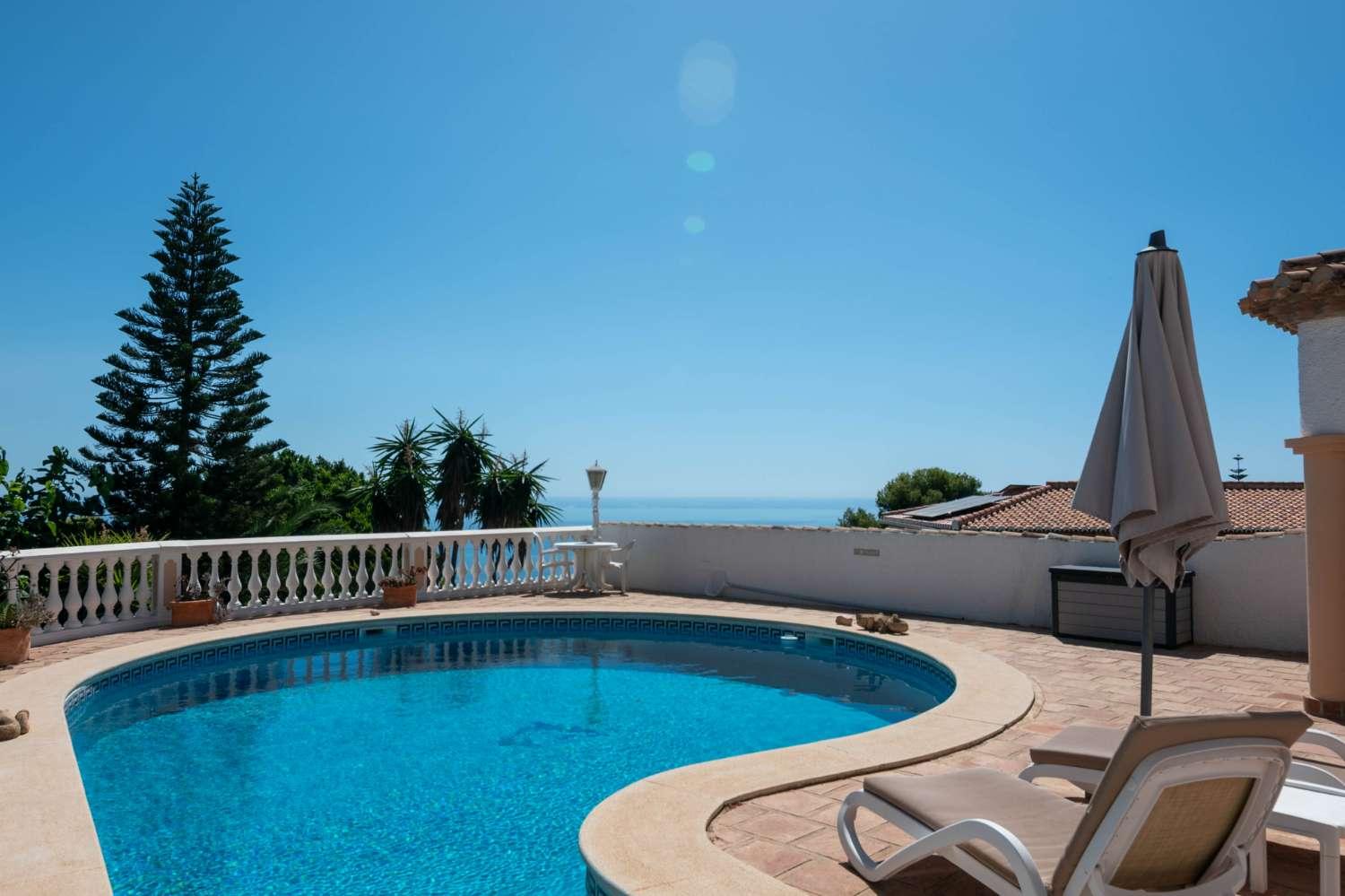 Villa for Sale in Salobreña