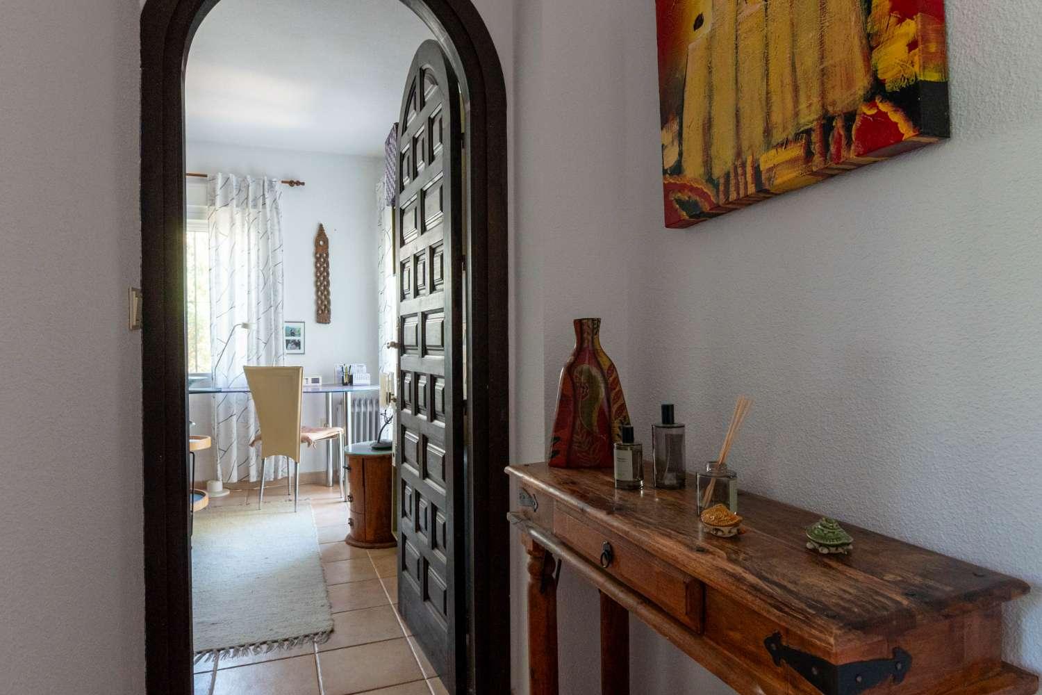 Villa for Sale in Salobreña