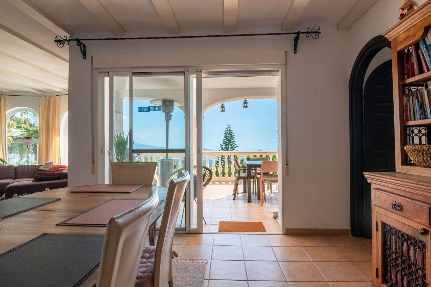 Villa for Sale in Salobreña