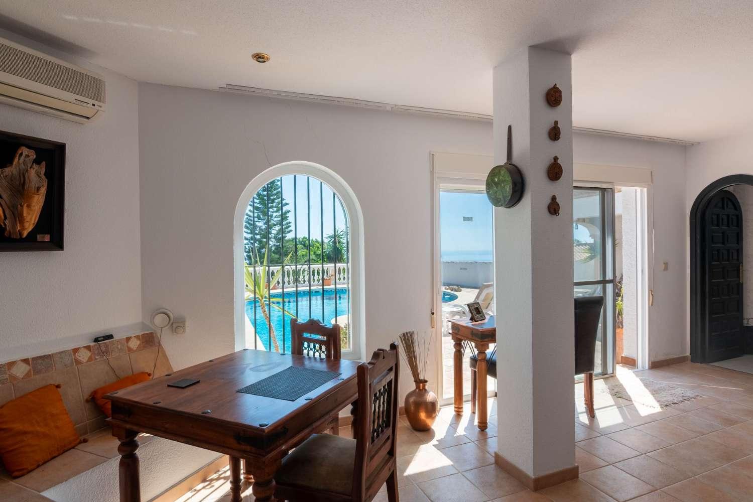 Villa for Sale in Salobreña