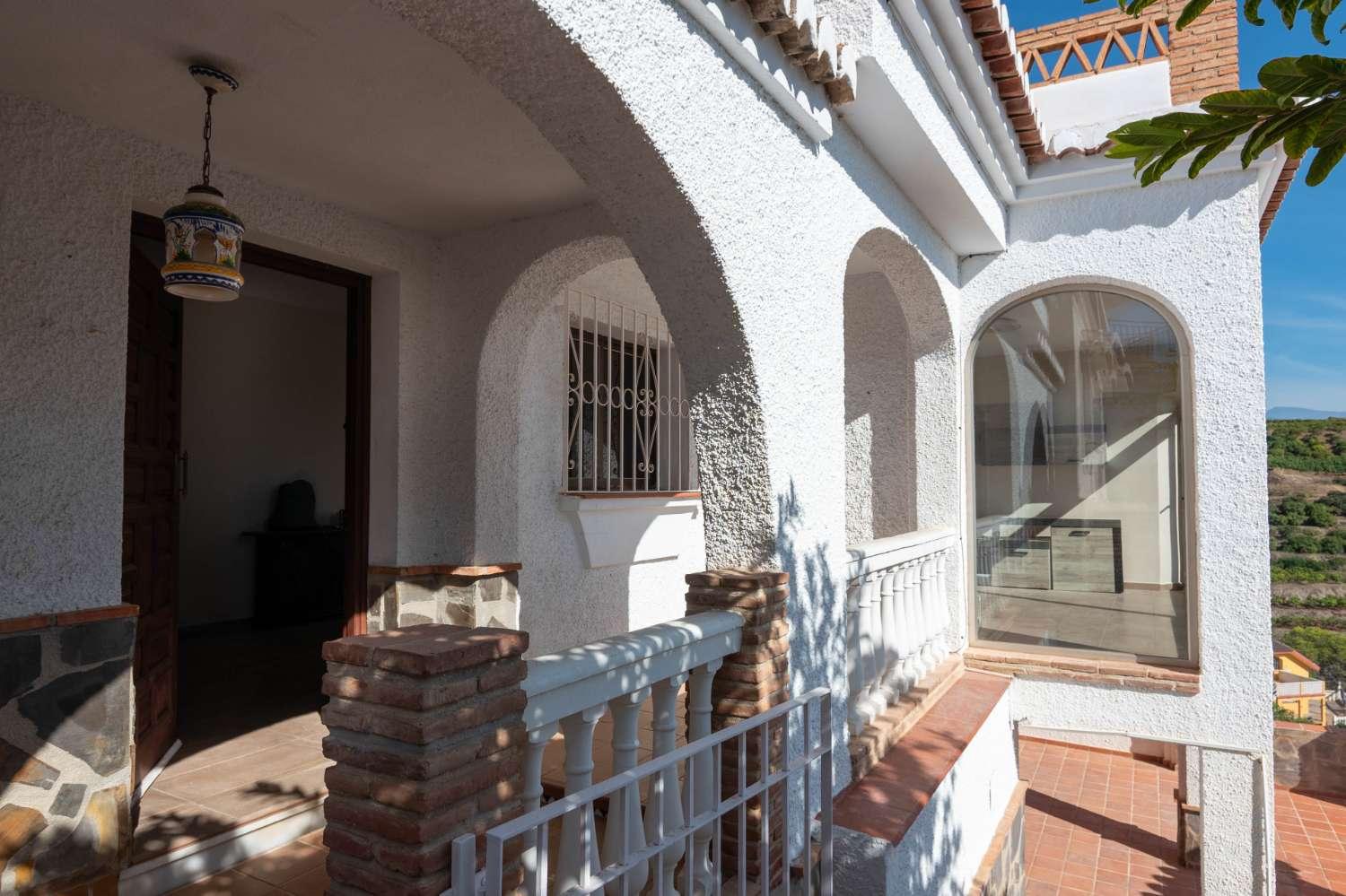 Villa for Sale in Salobreña