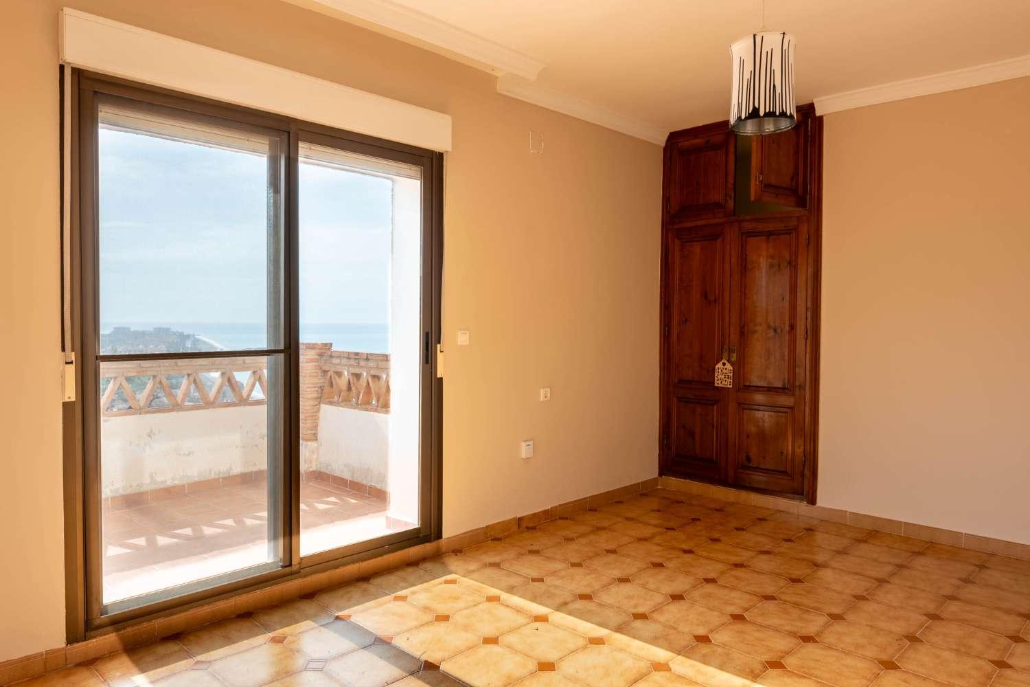 Villa en Venta en Salobreña
