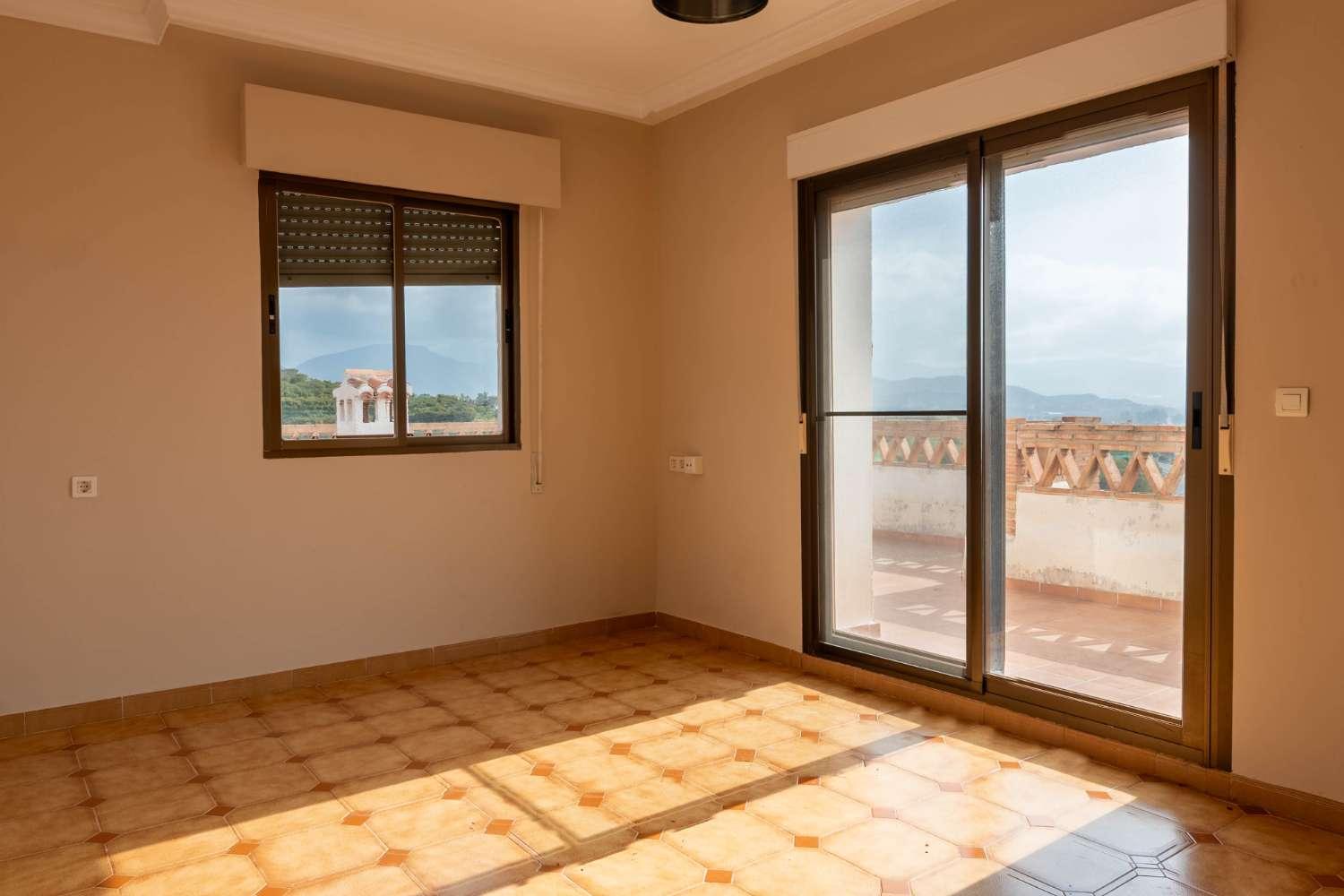 Villa en Venta en Salobreña