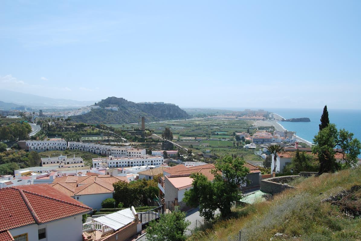 Villa en Venta en Salobreña