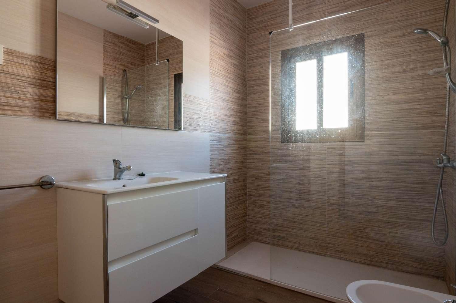 Villa for Sale in Salobreña