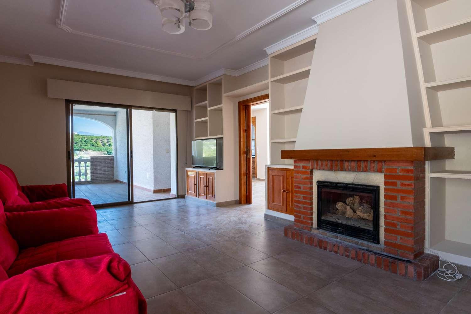 Villa for Sale in Salobreña
