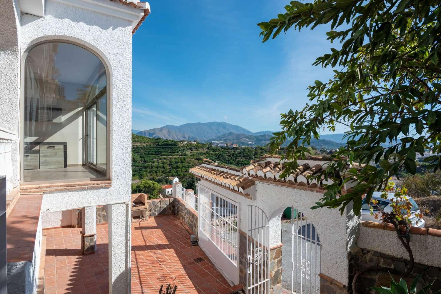 Villa for Sale in Salobreña