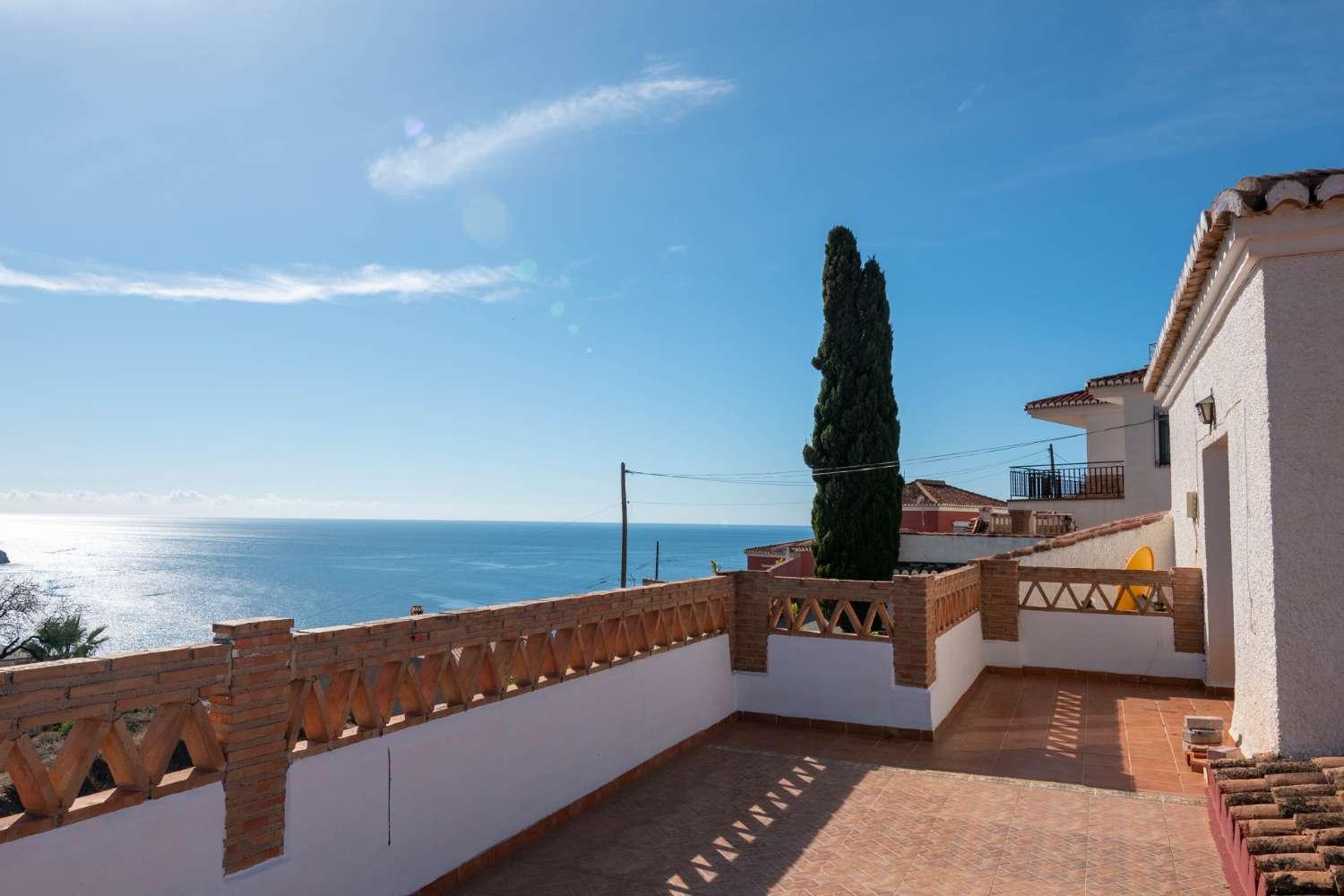 Villa for Sale in Salobreña