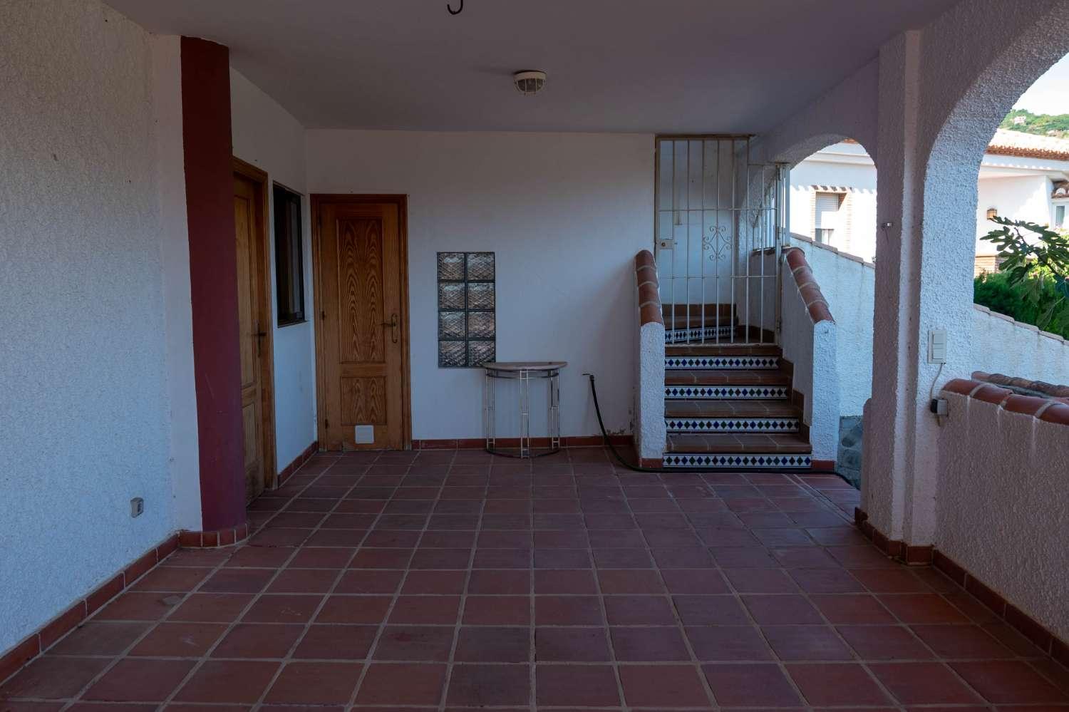 Villa for Sale in Salobreña