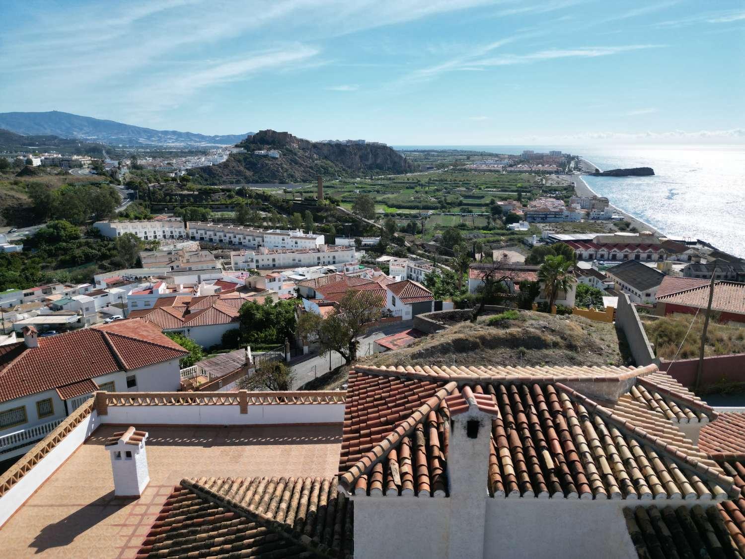 Villa for Sale in Salobreña